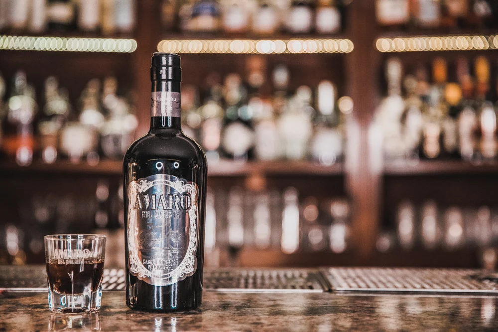 Сделано в Италии, хорошо сбалансированный напиток, насыщенный ликер 70 cl AMARO