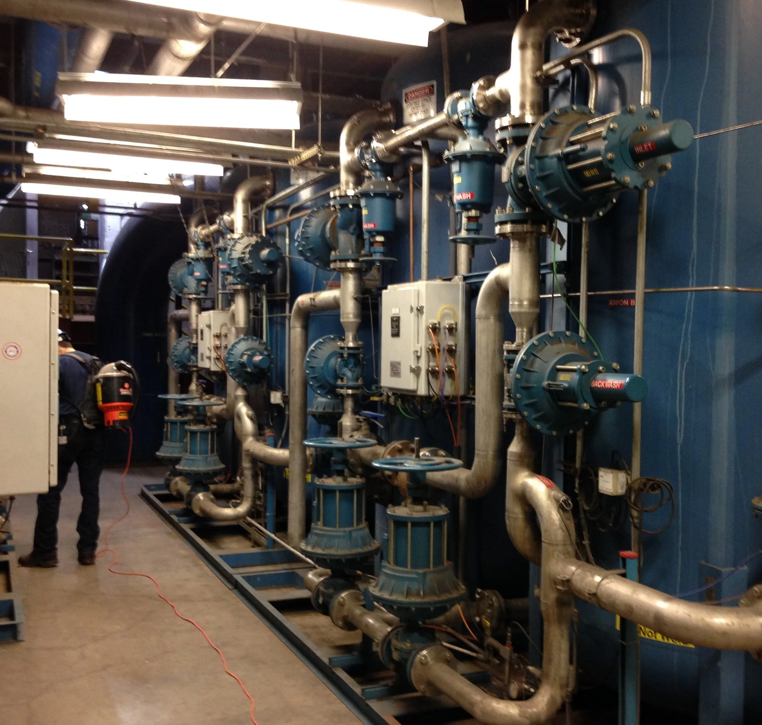 Деминерализация/деионизация/ионный обмен (Деми/ди/Икс)