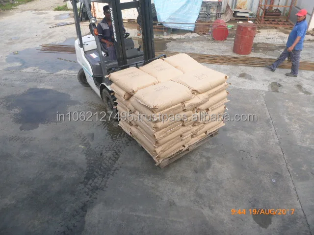 Manufacturers and Exporter of soap noodles 9010 72% TFM natural white from Indonesia for bathing soap