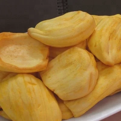 Fried jackfruit crunchy,/sweet in vacuum bag