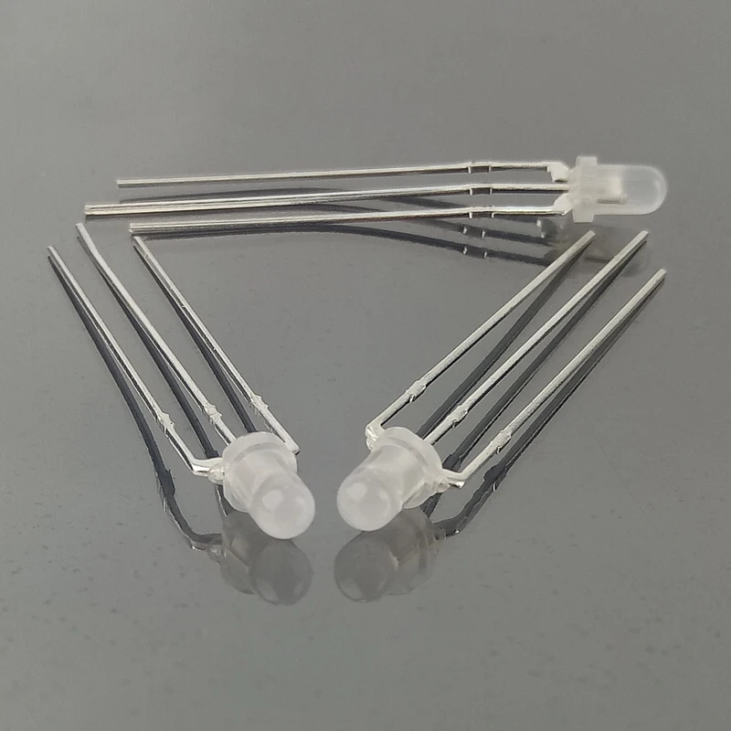 3mm LED diode dual colour LEDs red - green white difused - round shape 3mm diameter 3 pin with common anode