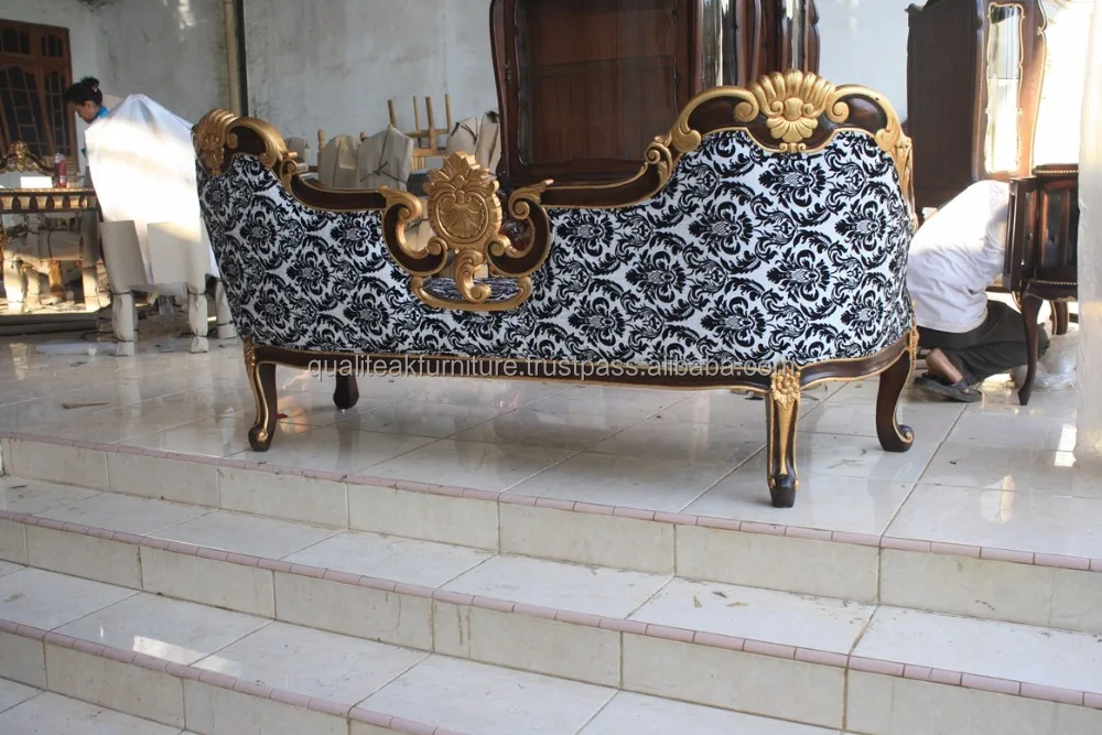 Living Room Sofas With Antique Colonial Furniture Style