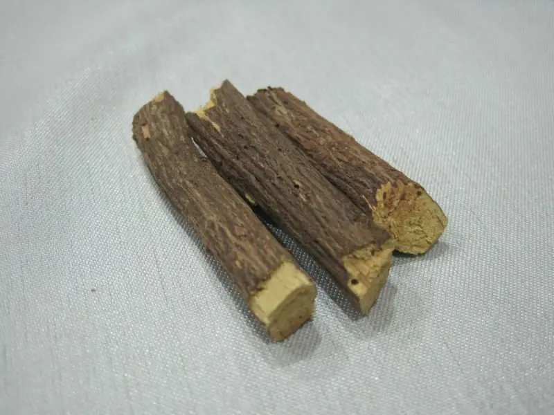 
LICORICE ROOTS 