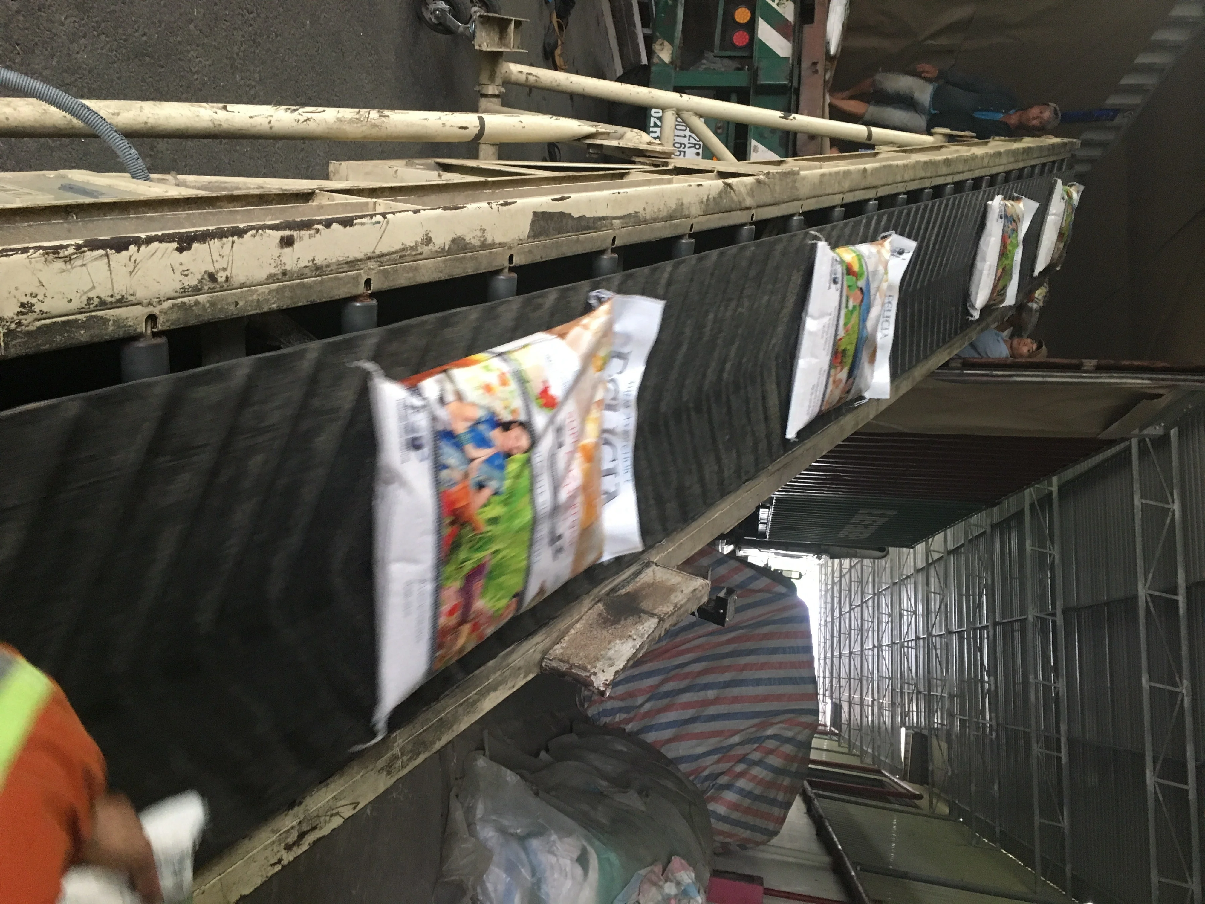 
HOT SALES !!! CHEAPEST VIETNAM WHITE RICE 5451, CELL: 84 901 390 588/ WHATSAPP 