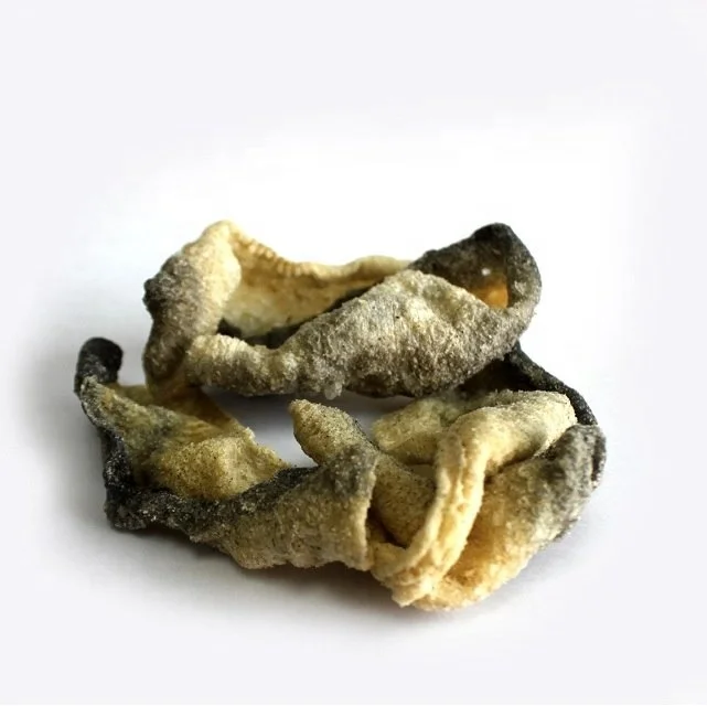 DRIED FISH SKIN / CRISPY FISH SKIN/ FISH SKIN SNACK - DRIED FISH SKIN NO SPICES FROM VIETNAM