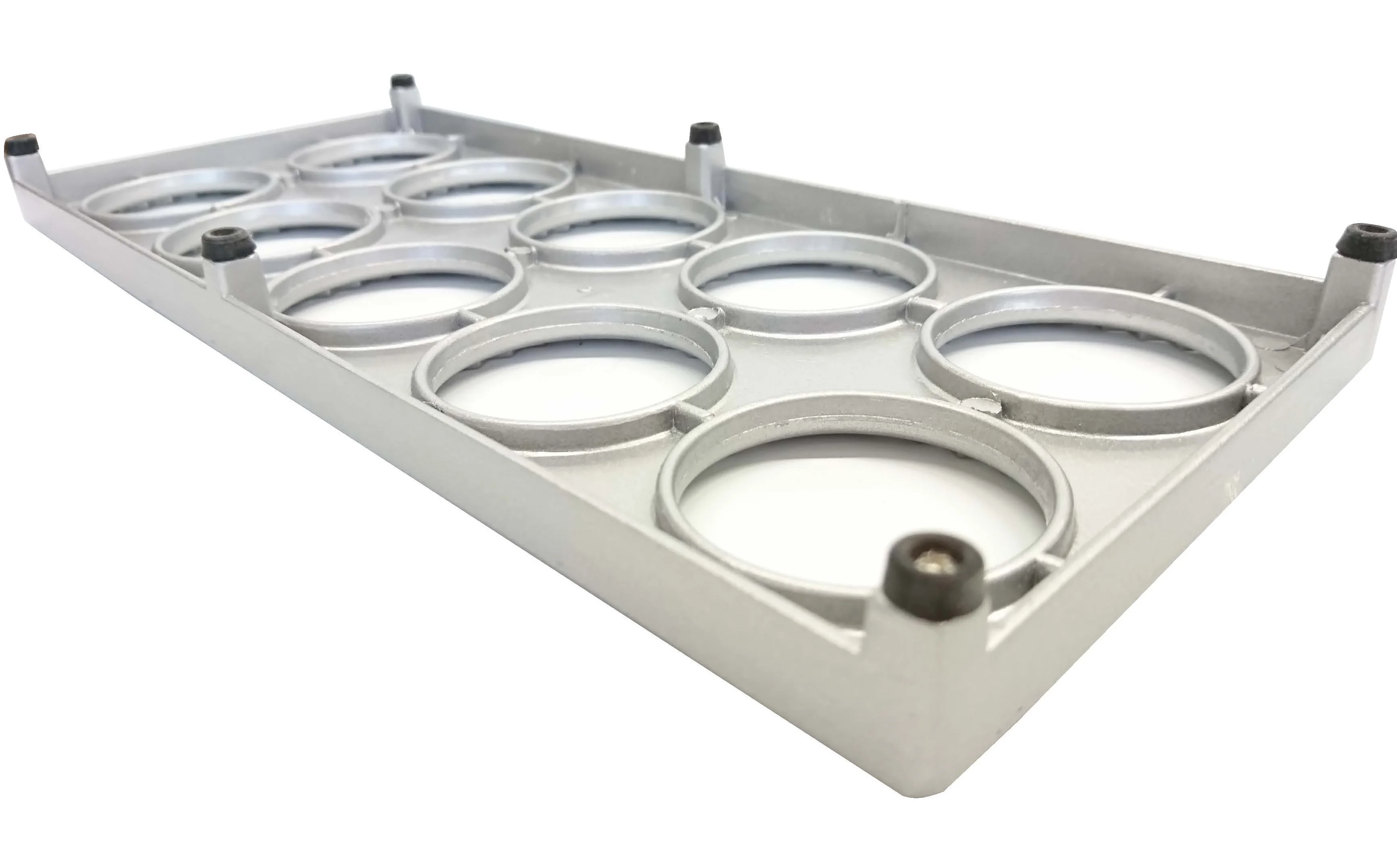 Kitchen Accessories Easy-To-Use 10 Squares Metal Pasta Cutter