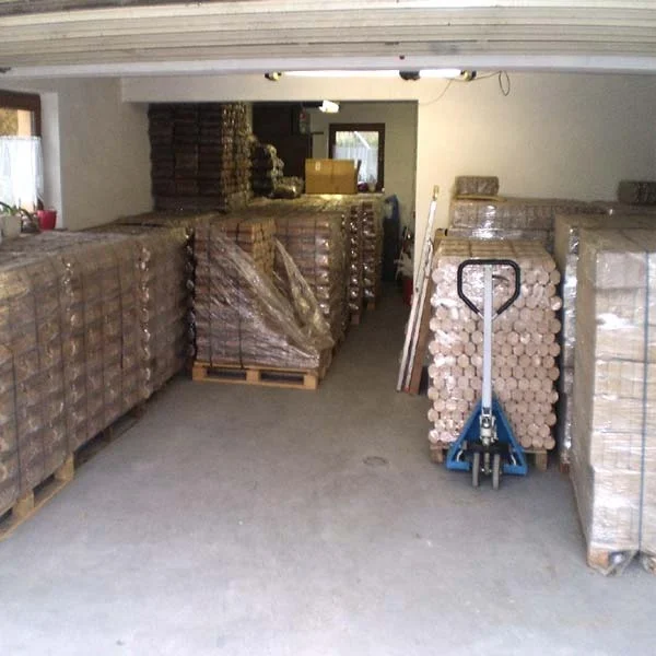 Wood Pellets Pine and Oak Wood Pellets For Sale