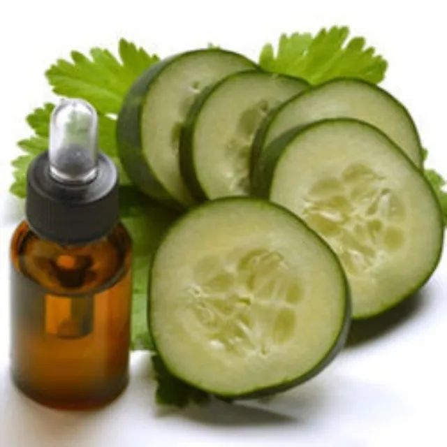 High Quality GMP Certified 100% Pure and Natural Cucumber Carrier Oil