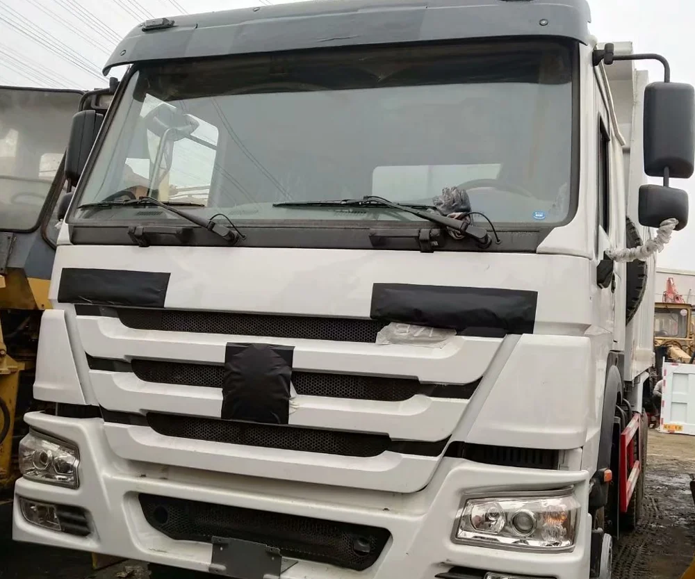 Used Dump truck Howo 99 % New For sale