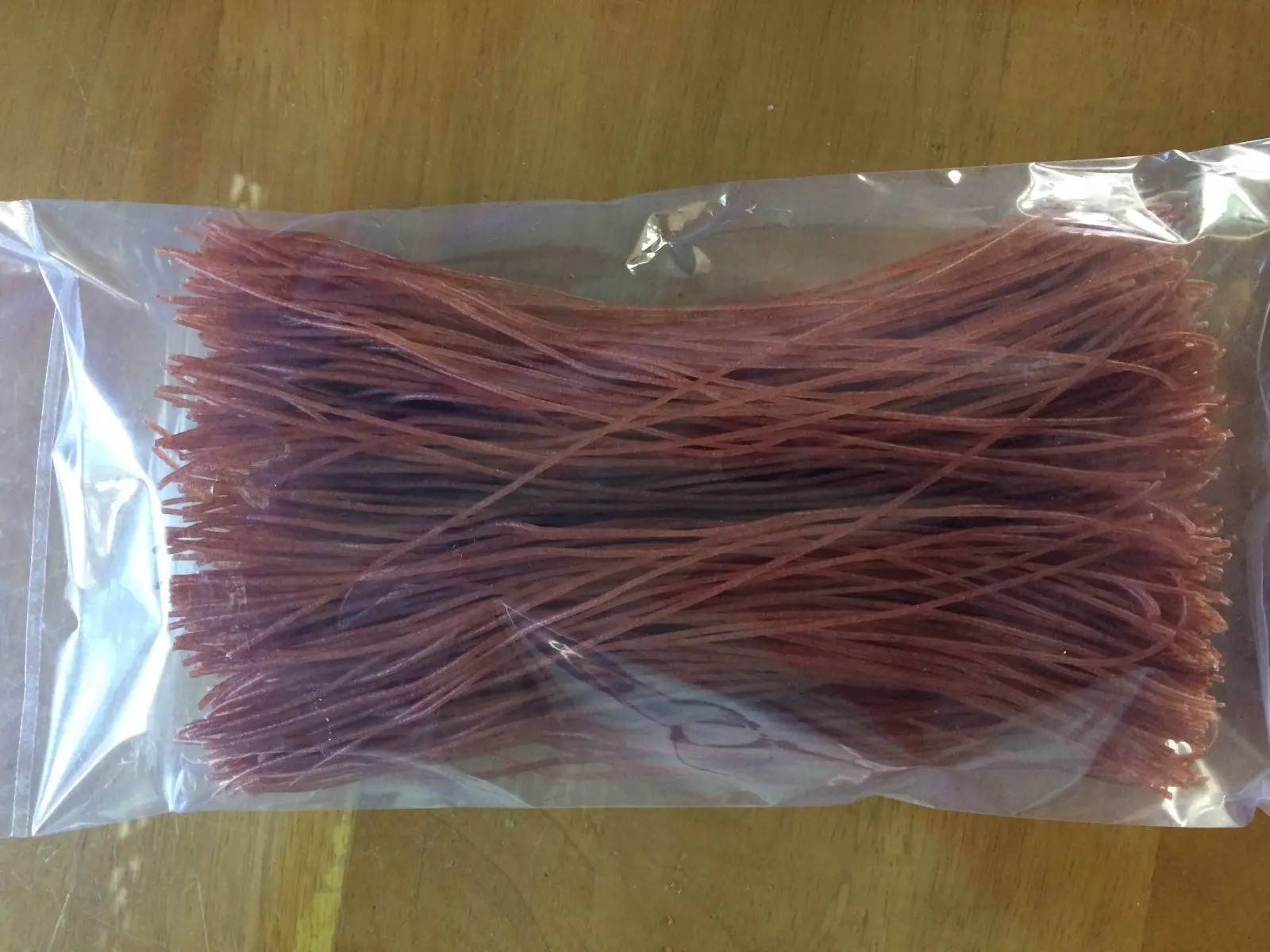 Очень разумная коричневая рисовая вермишель из Вьетнама