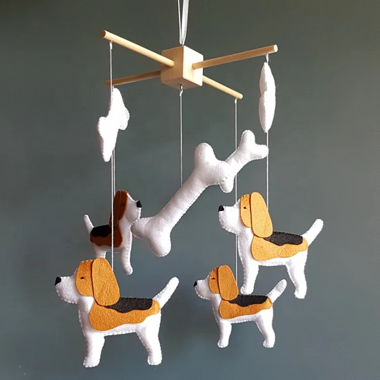 
Wholesale felt hanging ornament for baby crib with pubby shape 