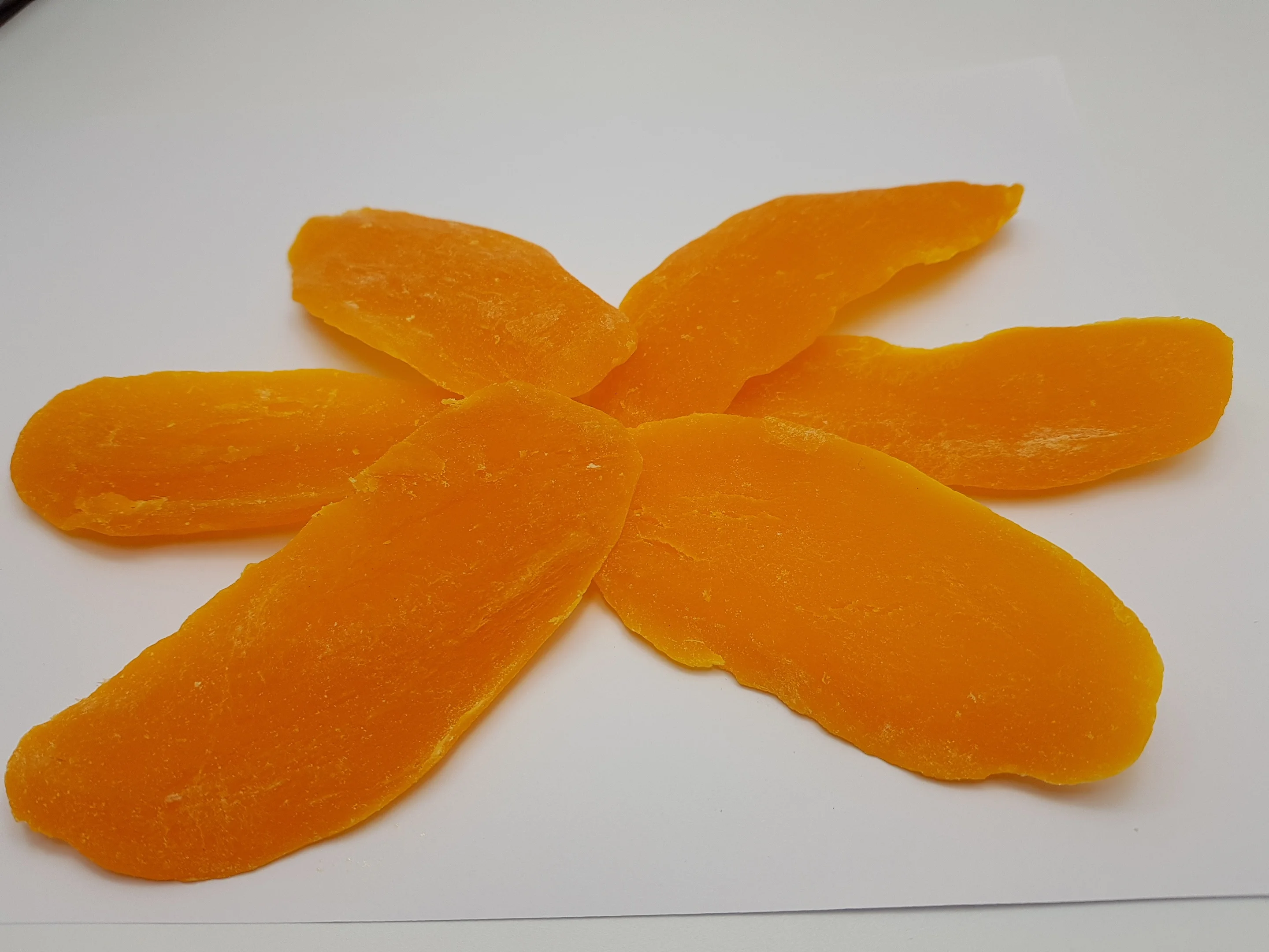 Dehydrated Dried Mango slices orange color added Thailand