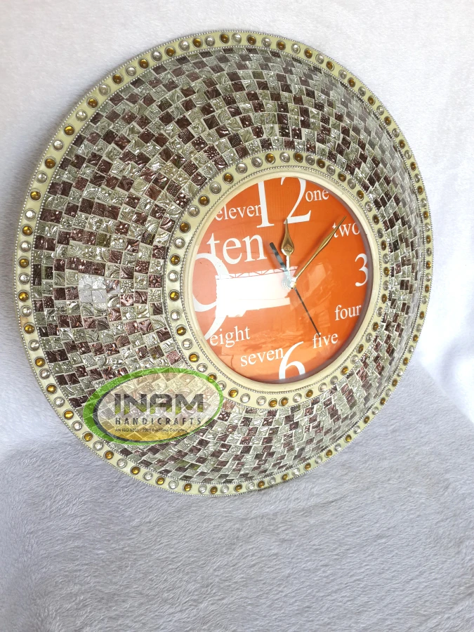 Decorative and designer hanging wall clock, Beautiful look and stylish Wall clock
