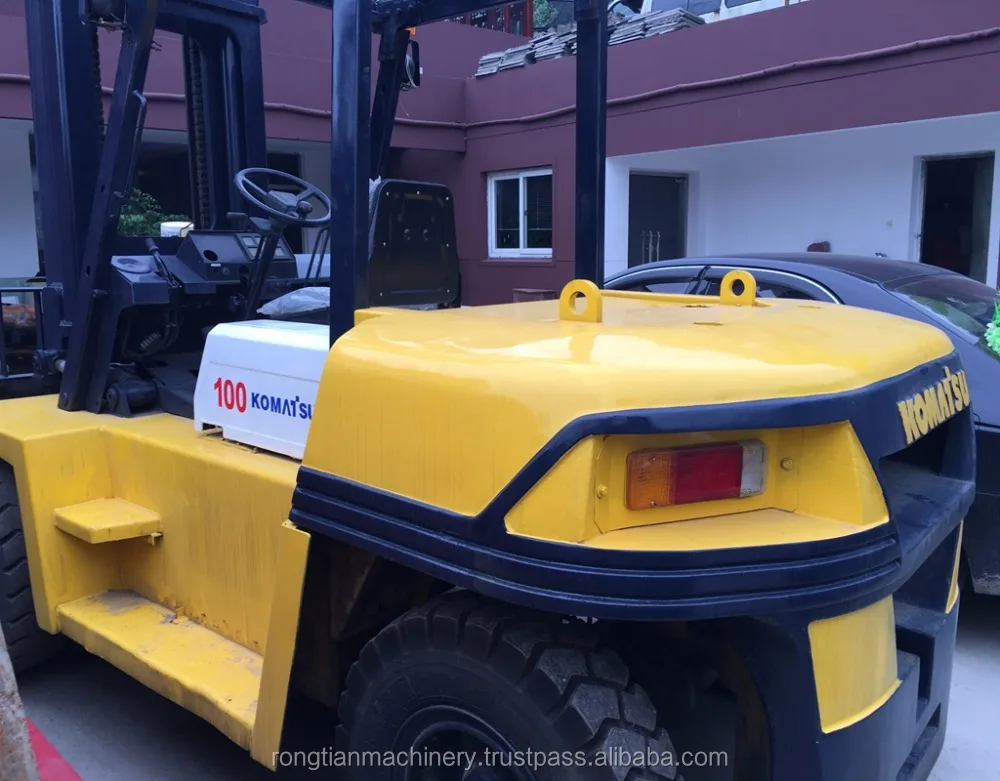 Хорошее качество 2 мачты б/у 10 тонн komatsu вилочный погрузчик FD100 для продажи/komatsu вилочный погрузчик предварительно окрашенная оцинкованная сталь) с низкой ценой
