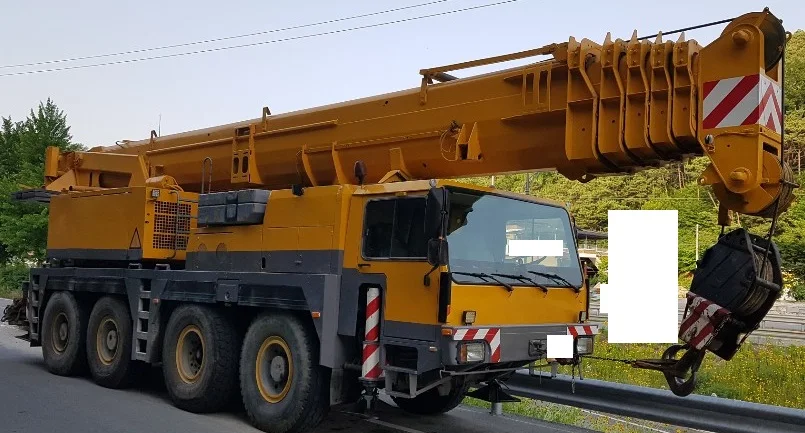 
[ Winwin Used Machinery ] Used AT Crane 90 ton LIEBHERR LTM1090 2000yr For sale 