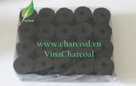 Кокосовый уголь для барбекю в форме цилиндра и приятный огонь для горения в ресторанах