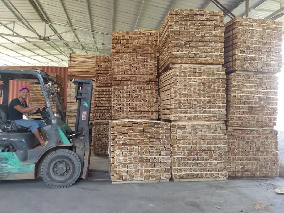 VIET NAM ACACIA SAWN TIMBER