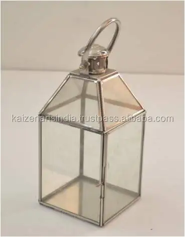 Custom Wholesale Clear Glass Candle Lantern Modern Luxury Decorative Simple Metal Lantern Glass Terrarium Gold Home Decoration