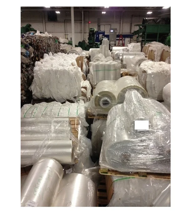 Рулоны прозрачной пленки