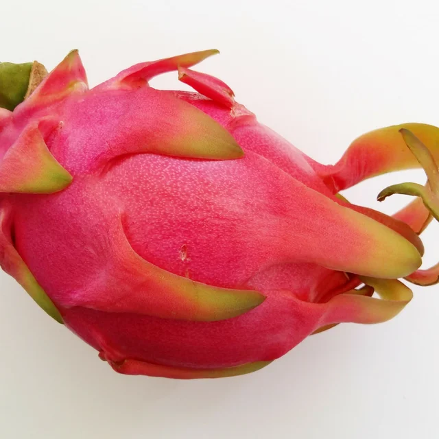 
Vietnamese red/white flesh fresh dragon fruit for sale with cheap price 