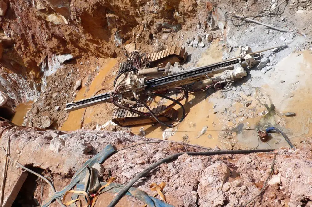 
Used Furukawa PCR200 Crawler Drills 