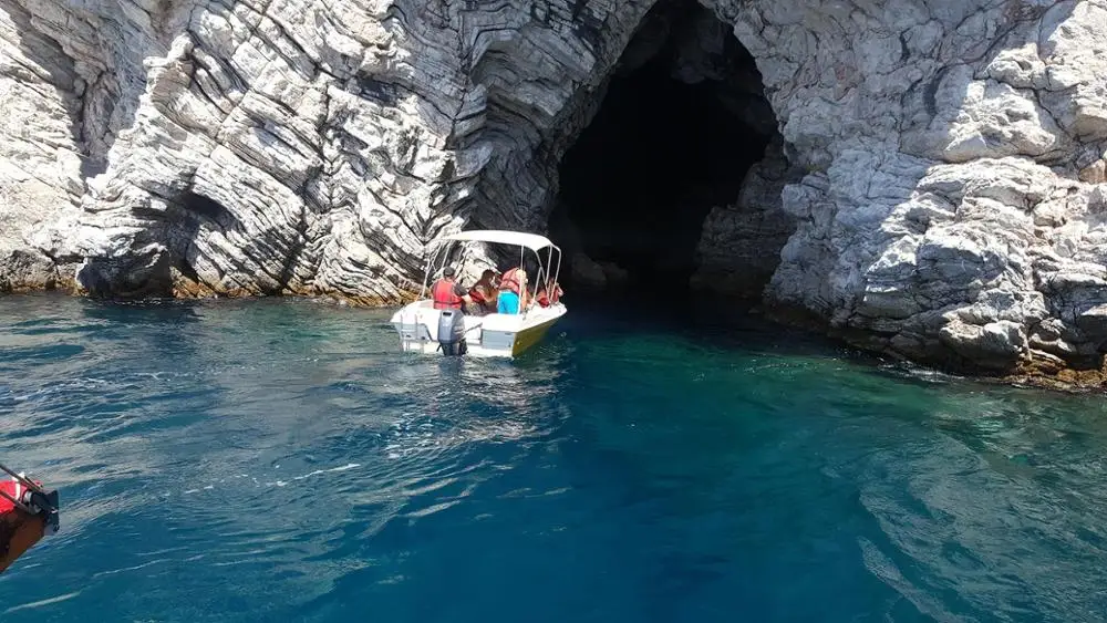 
Hot Price Sport Boat SKI 18 