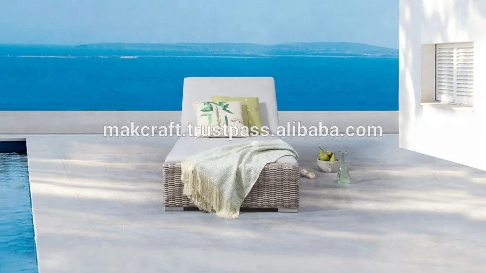 
Wicker Rattan Outdoor Patio Garden Lounge Chaise Sunbed /Sun Lounger Pool Club/ Daybed Swimming Pool Furniture 