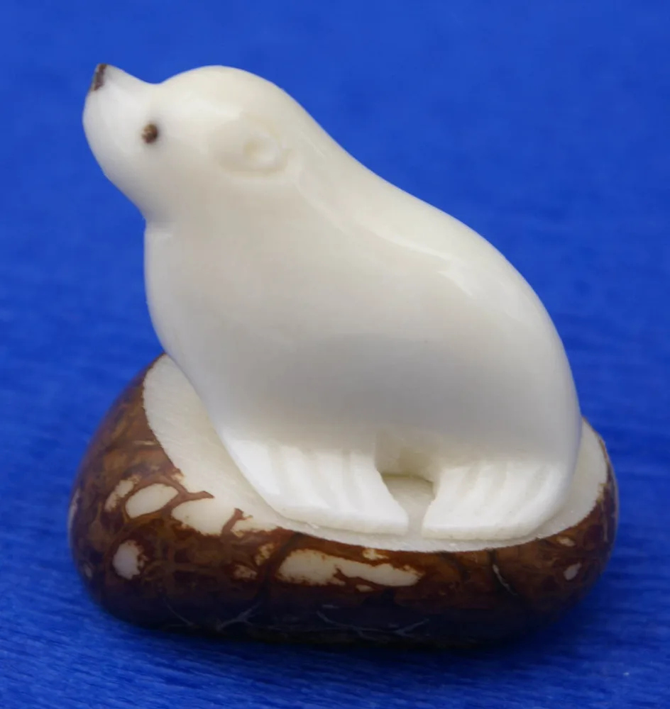 Seal Figurine Hand Carving Sea Animal Miniature Tagua Nut Statue Sculpture Art Ecuador