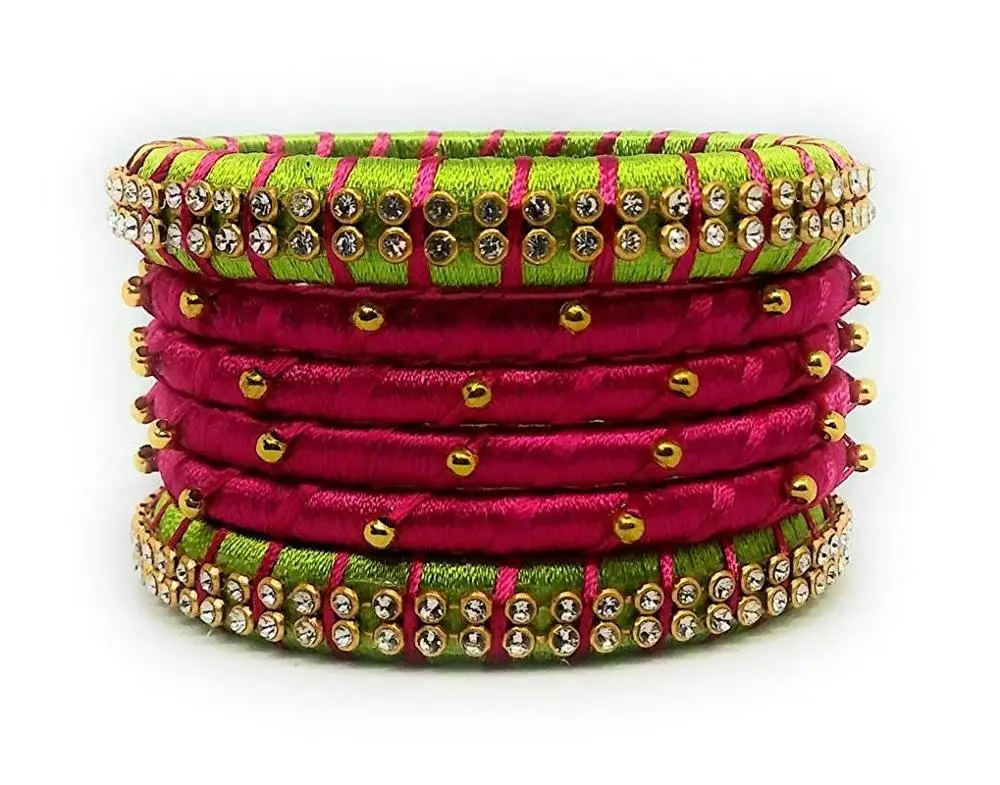 Набор браслетов с кристаллами