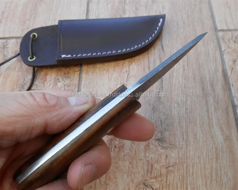 OUTDOOR CAMPING AND BUSHCRAFT KNIFE