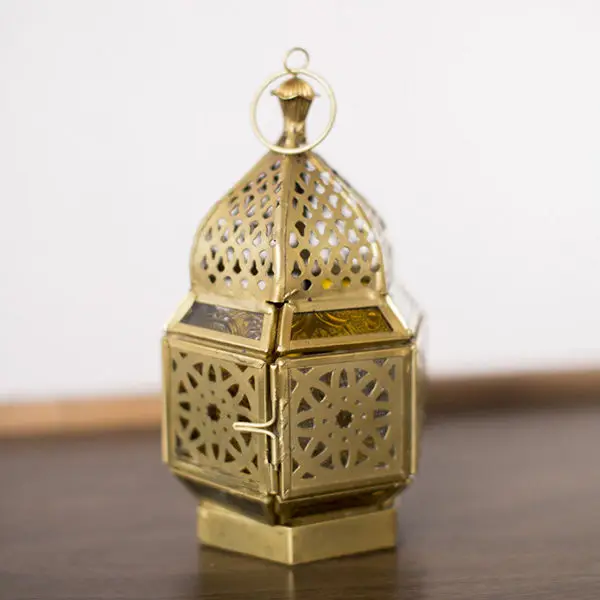 Metal Hanging Moroccan Lantern Home Decorative Metal Candle Lantern Good Quality Styles Design Table Lantern