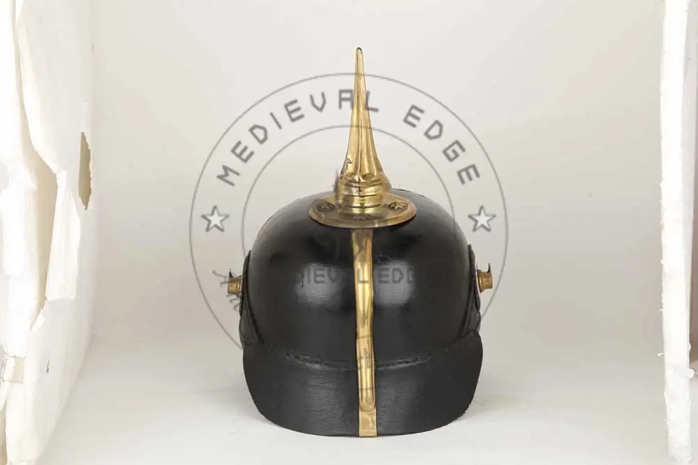  Немецкий кожаный шлем Pickelhaube оптовая