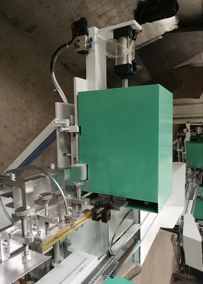 
glass capillary thermometer machine (can blow bubble at the thermometer capillary end automatically ) 