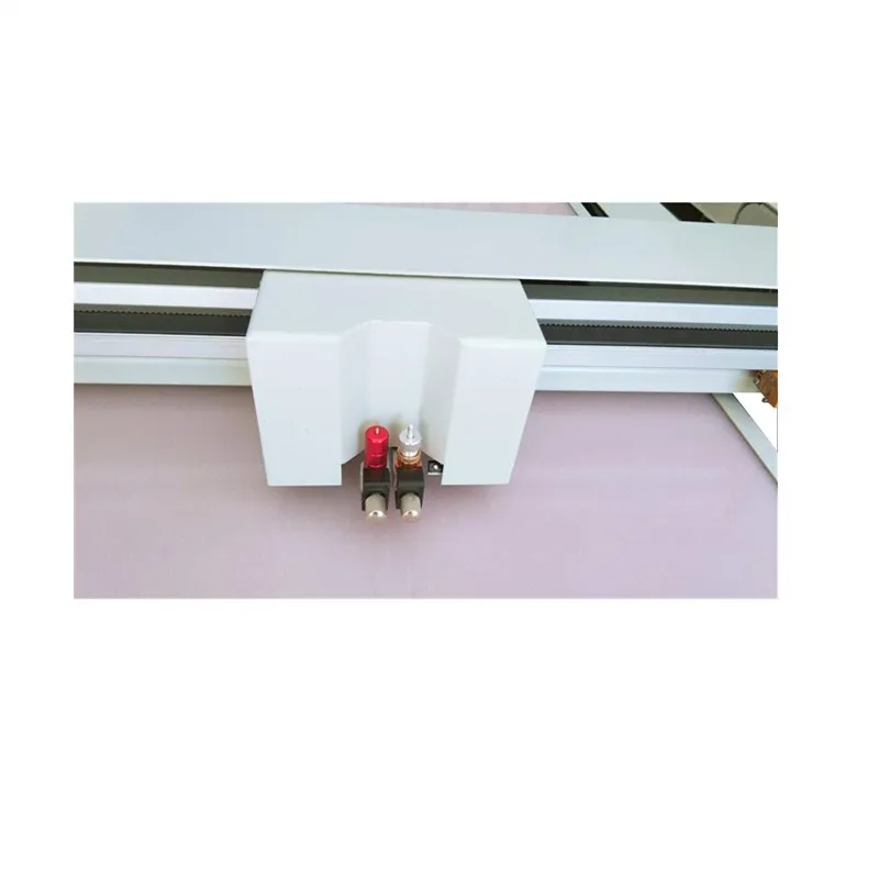 Skycut High Performance Flatbed Cutting Plotter For Advertisement