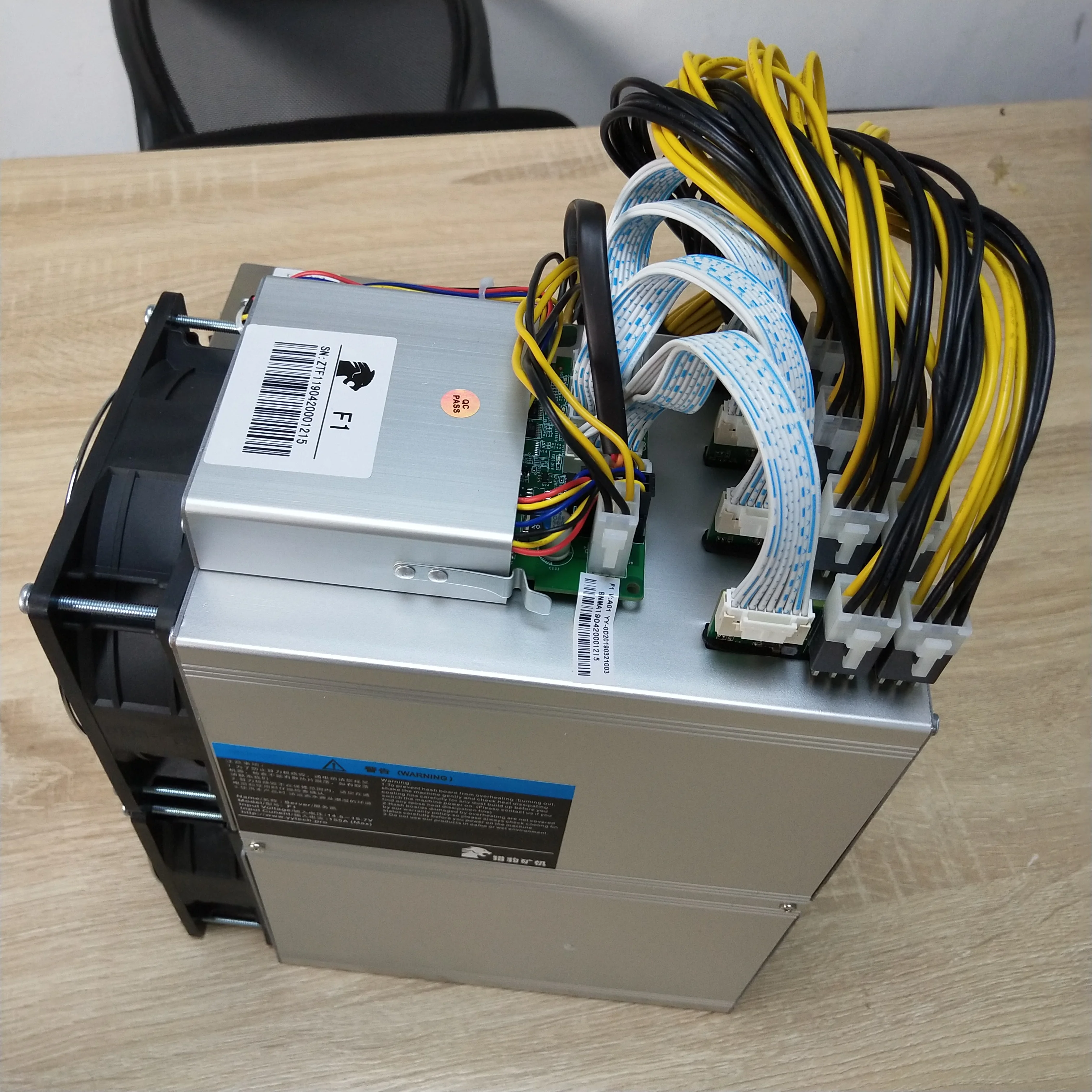 
Used Cheetah F1 24 T Blockchain Miner F1 24T 2100W Bitcoin Mining Machine F1 with high profit Bitcoin Miner F1 24 