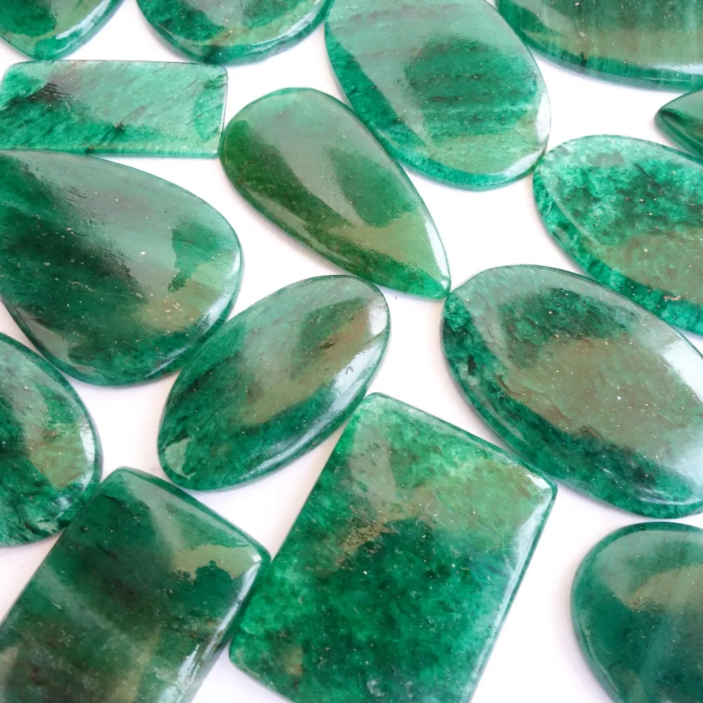 Natural Green Aventurine Gemstone in Bulk
