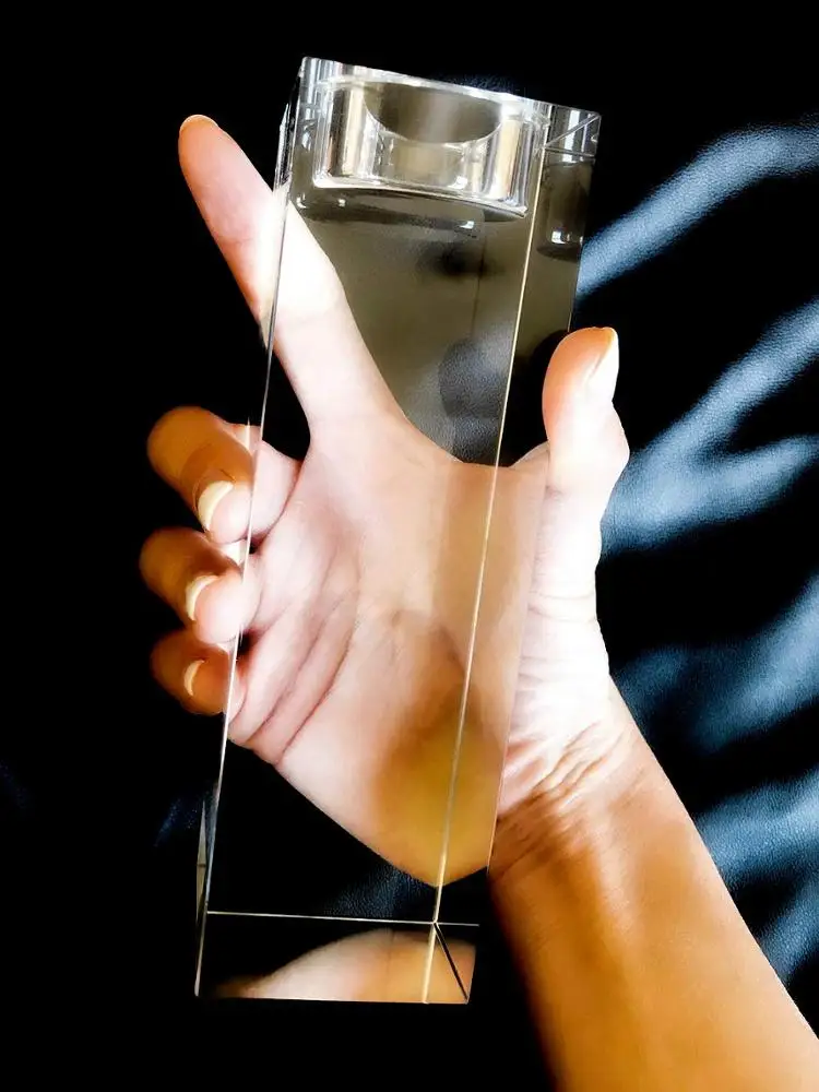 
Amazing Home Large Name and Date Printing Crystal Candle Holder for Wedding and Anniversary 