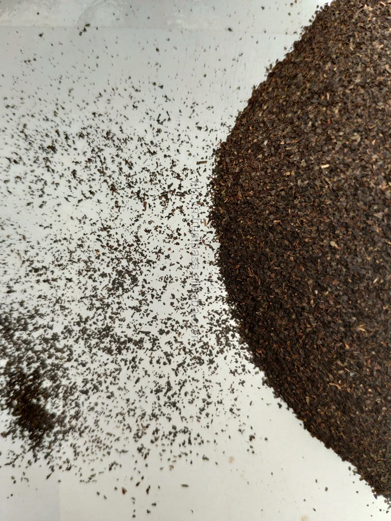 ISO Certificated Black Tea Dust Orthodox Broken leaf Tea Dust 2021 Tea crop