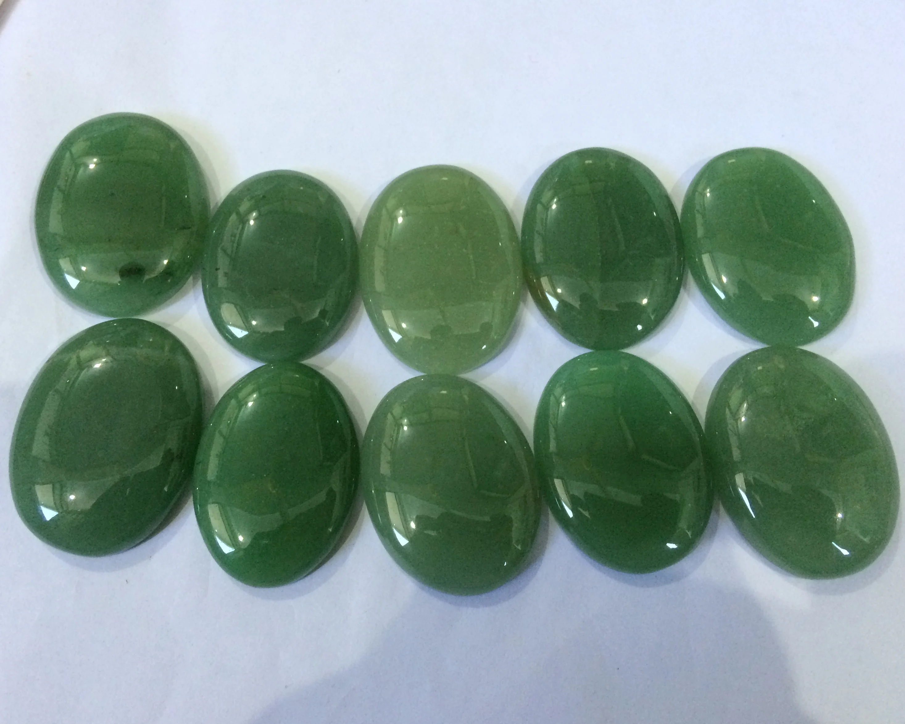 High Quality Green Jade Ovals Cabachones Wholesaler of crystal product Chakra Stone For Used As Chakra Oval Stone
