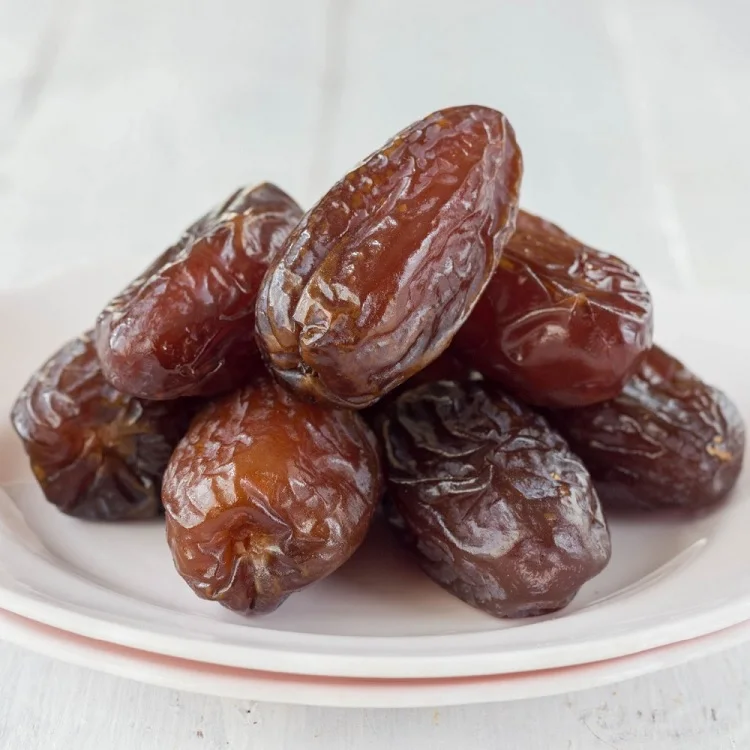 
Dried Whole Organic Pitted dates 