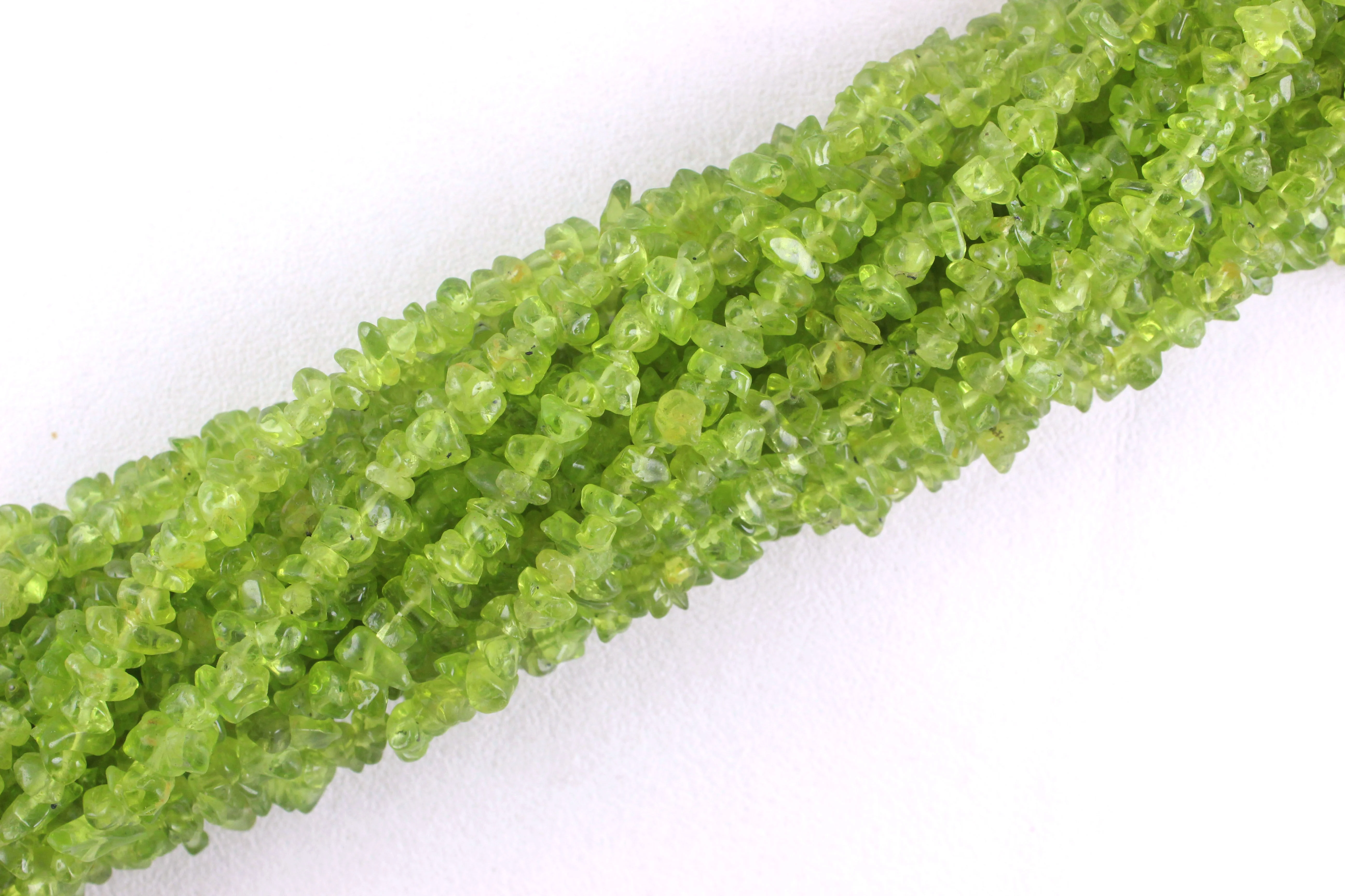 Natural Peridot Gemstone Smooth Uncut Chips Beads Making Green Jewelry August Birthstone Wholesaler jewelry making supplies