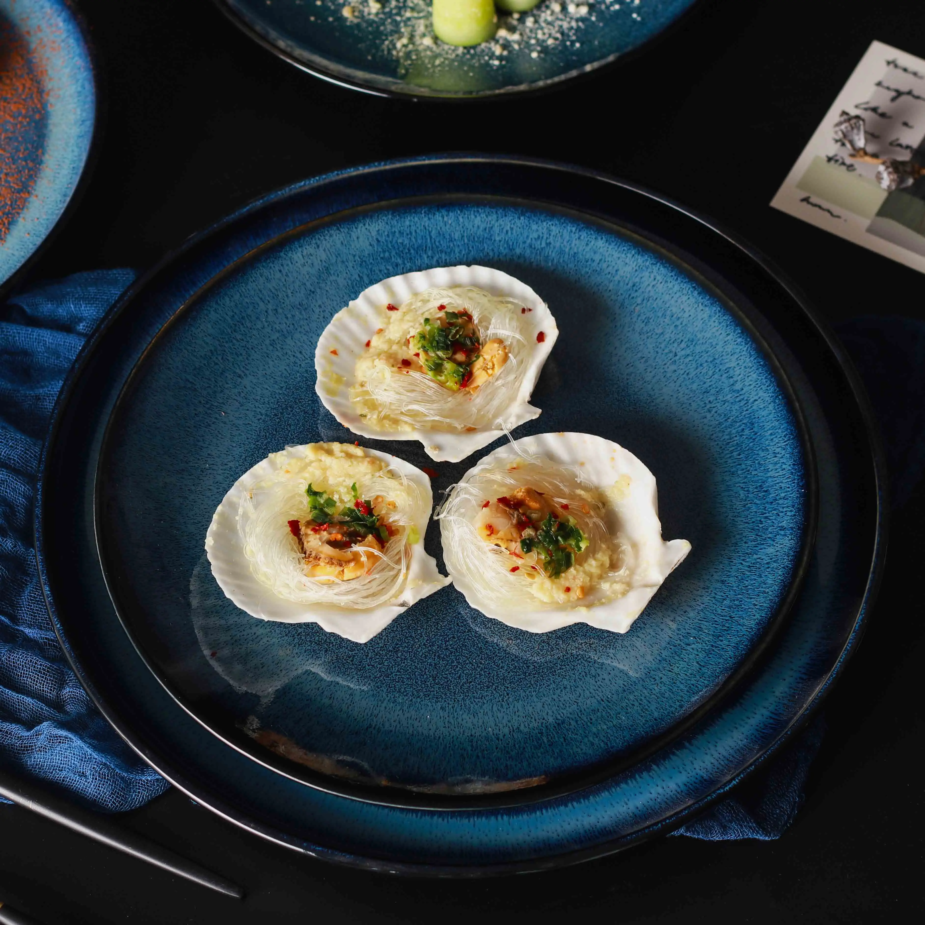 Керамический Fambe Комплектная посуда круглая плоская пластина синий глазурованная с постепенным увеличением пластина синего цвета в западном стиле десерт салат тарелка для стейка