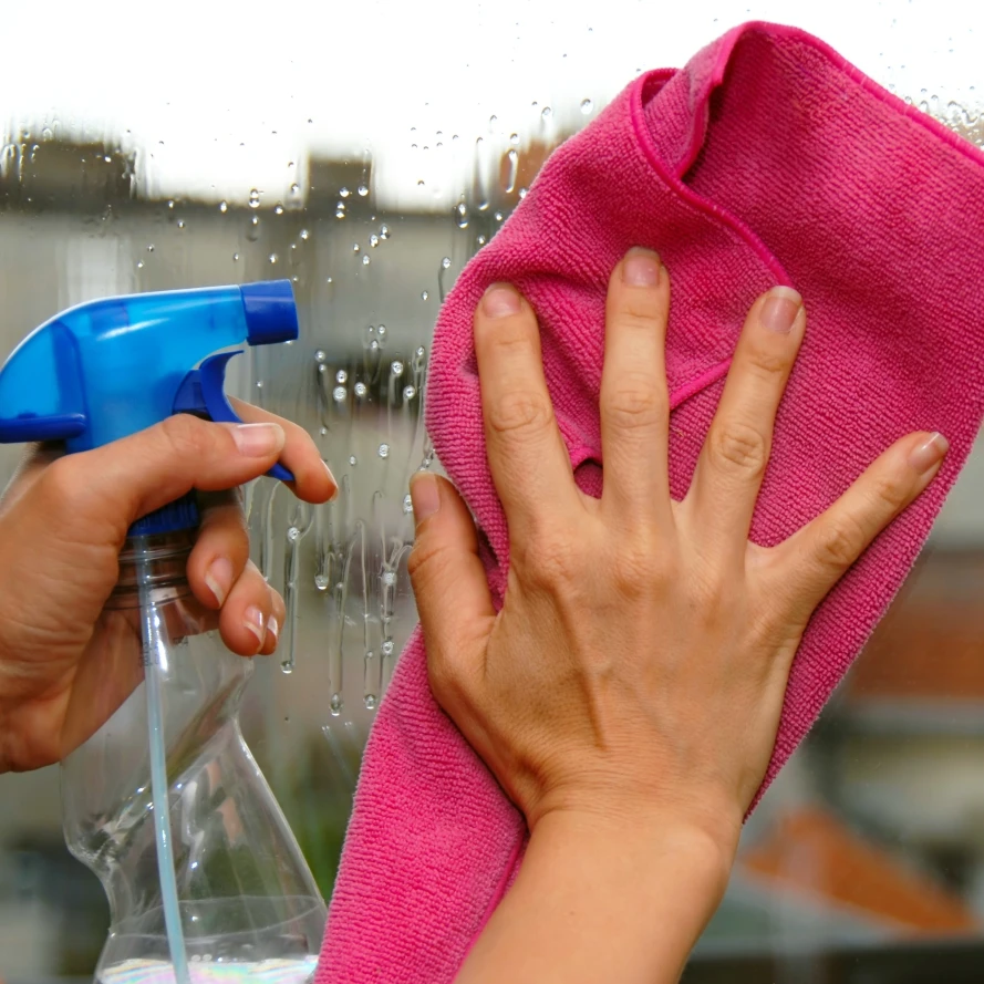 Herbal and Safe to environment  liquid for easy and effective cleaning of building glass