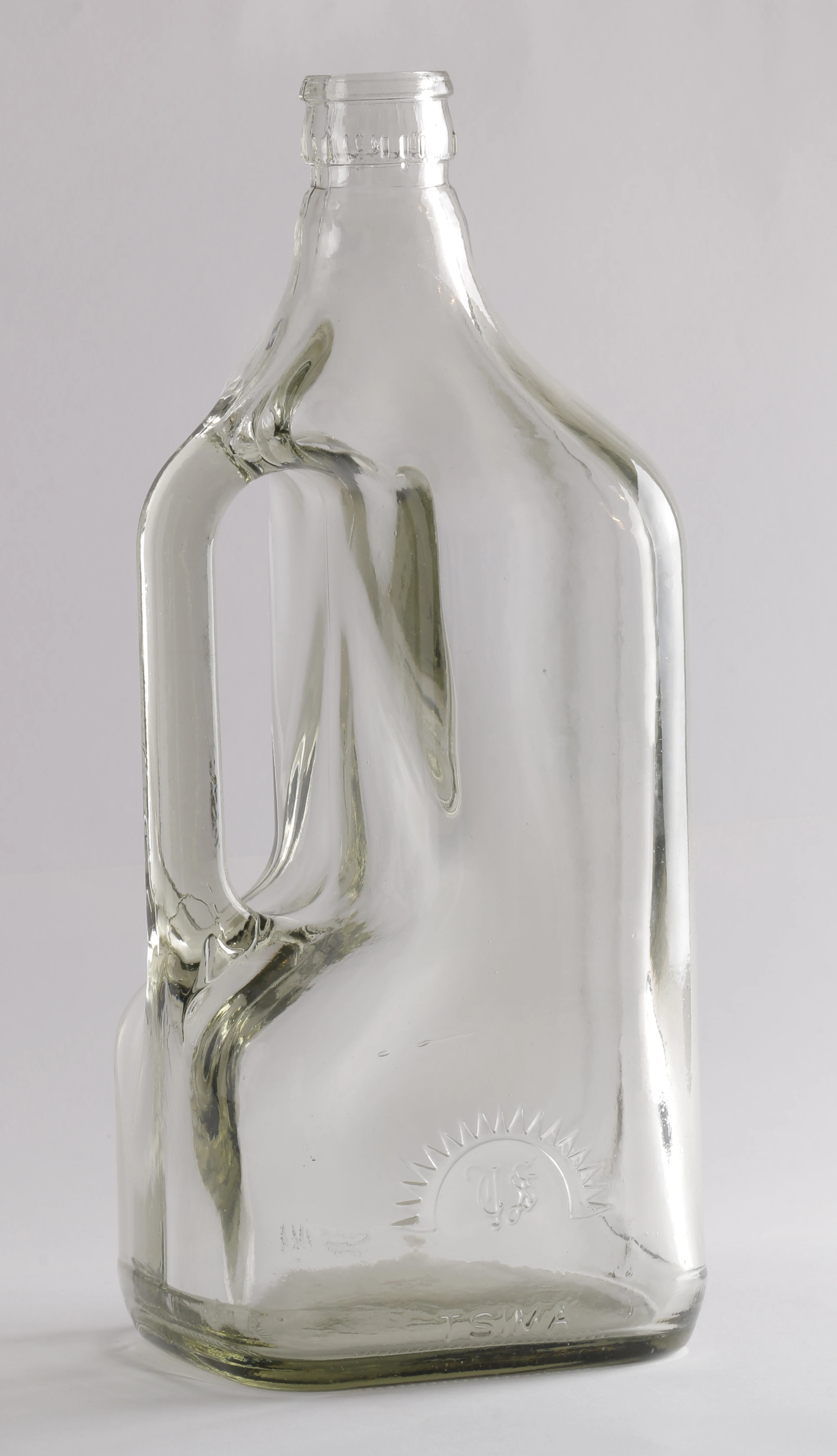 High Quality Custom Designed Liquor Glass Bottles