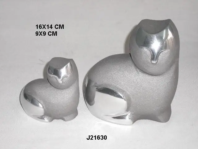 
Cast Aluminium Cat With Mirror Polish Finish and Grey Finish 