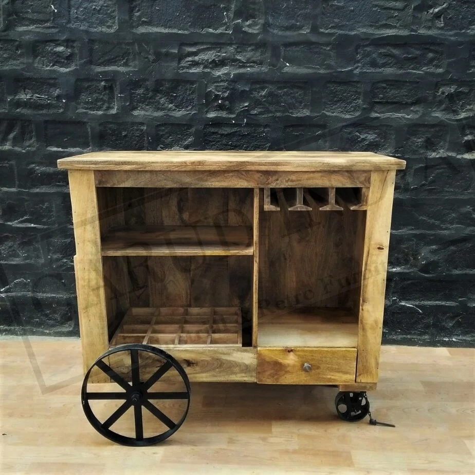Industrial Mango Wood Bar Serving Trolley , Vintage Bar Drink Cart