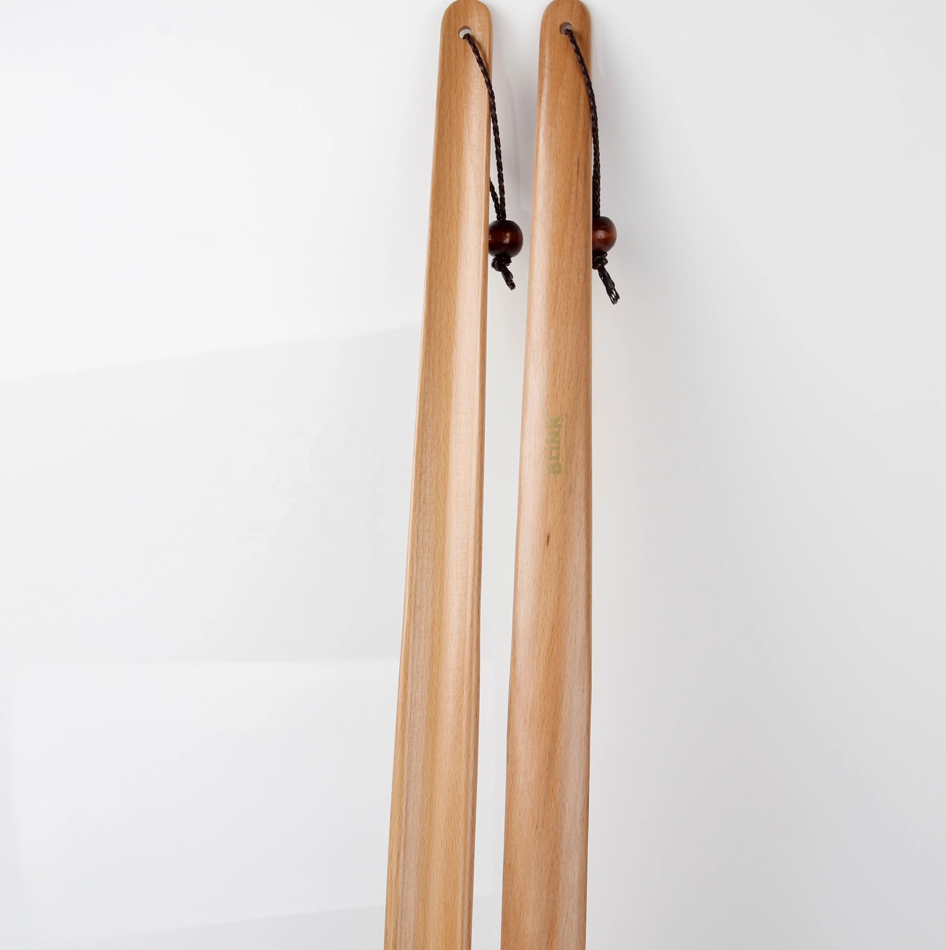 High Quality Long Handle Shoe Horn - 65 CM Beech Wood
