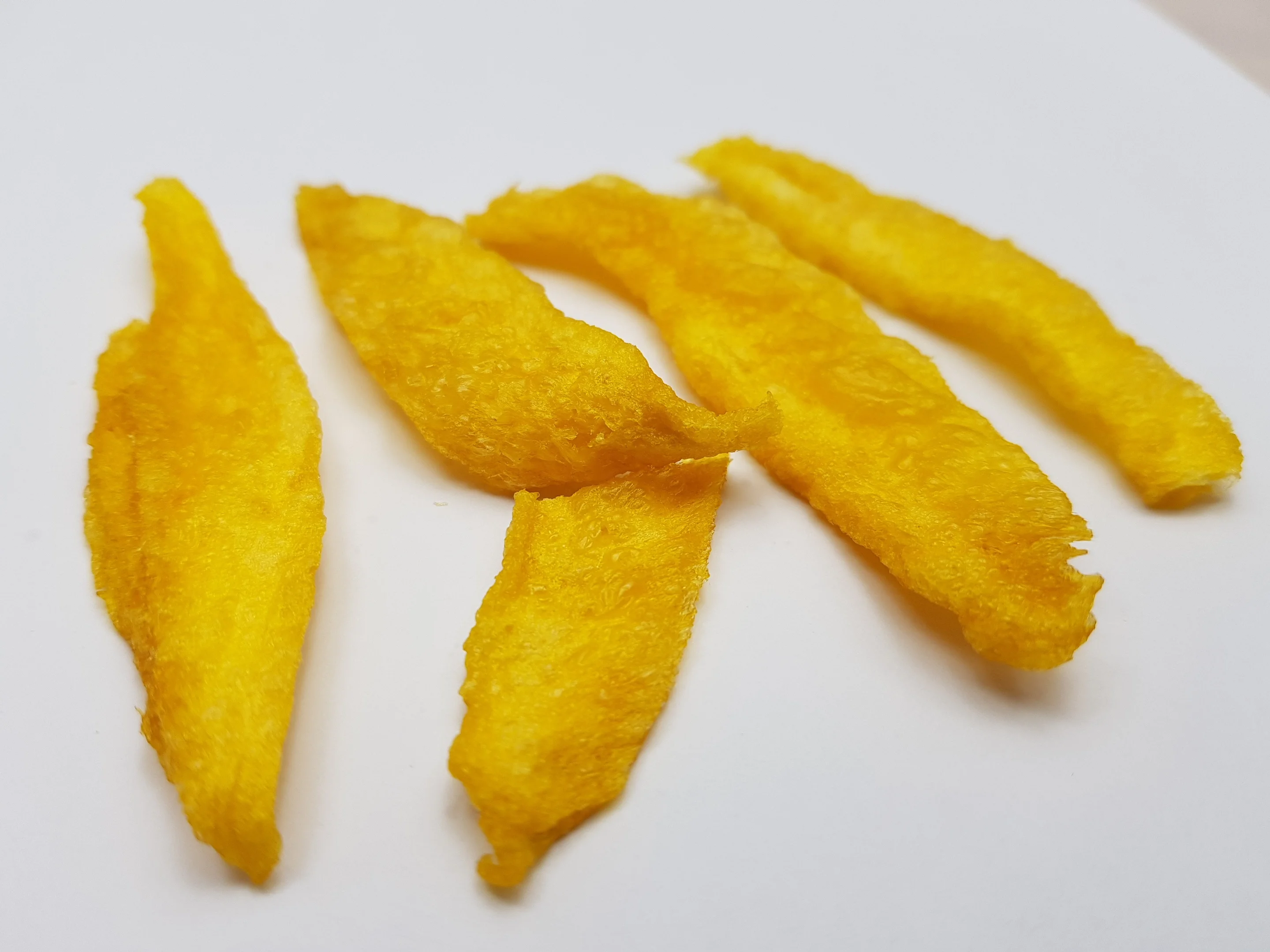 
Vacuum fried mango slices from Thailand 