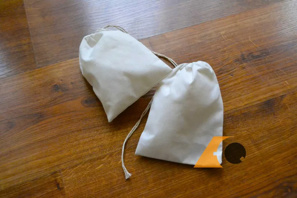 
4 x 6 Unbleached Muslin Bag with Single Drawstring Natural Hem+Draw cord 