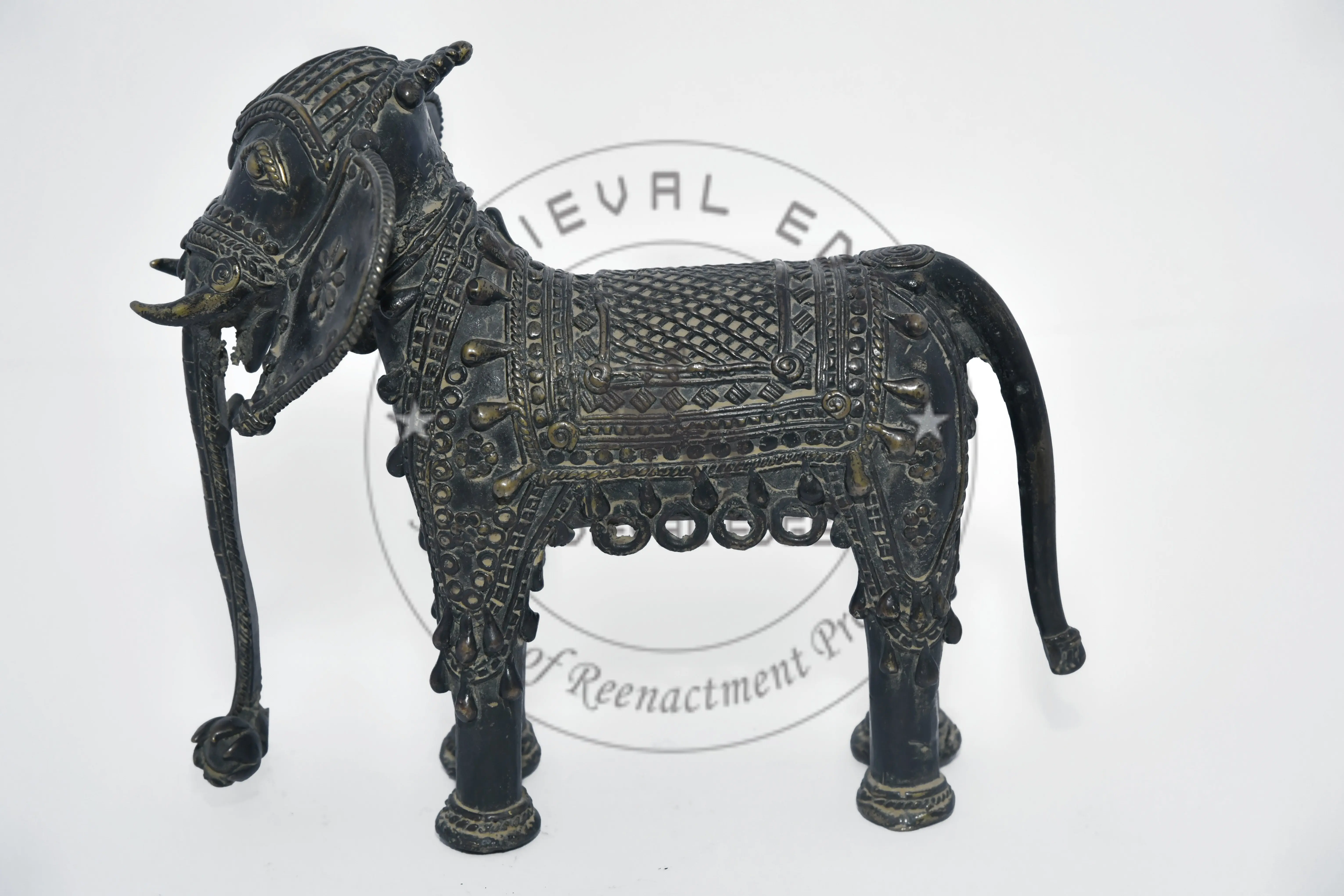 High Quality Elegant Hand Made tribal Elephant Brass Showpiece Sculpture at a Cheap Price